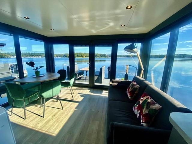 Houseboat Met Dakterras Mookerplas Middelaar ภายนอก รูปภาพ